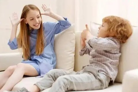 怎么让代生宝宝学走路